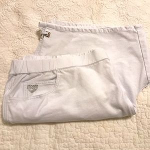 QF white DreamJeannes shorts with grommet details (2X)